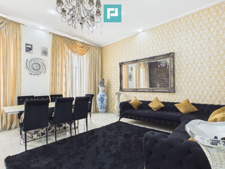 Apartament cu 4 camere – Zona Centrală