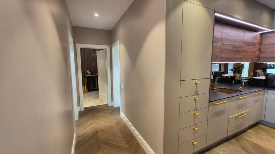 APARTAMENT 3 CAMERE DE VÂNZARE - SISEȘTI
