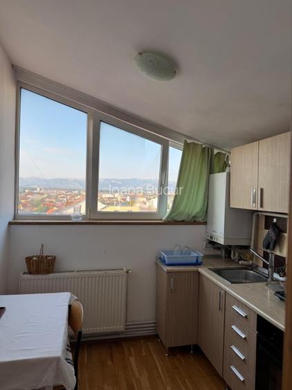 Ap. 2 camere Sibiu, Bd. M. Viteazu 350€ - 3
