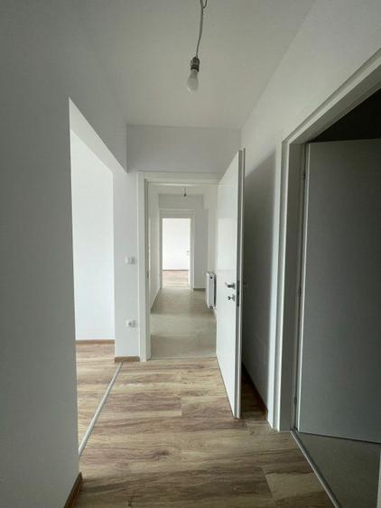 Apartament 3 camere în clădire cu 4 etaje - Rainbow