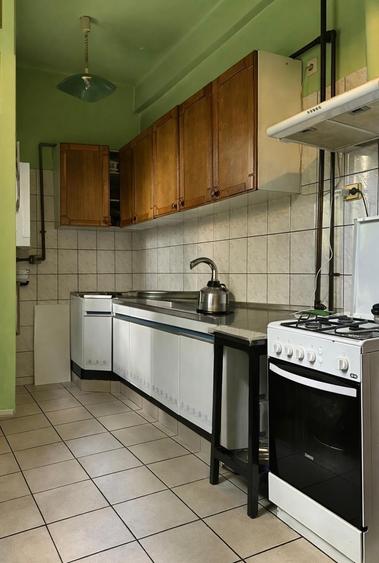 Apartament Romana, Caderea Bastiliei