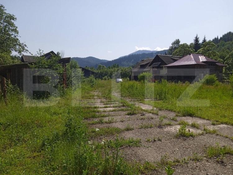 Spațiu industrial de 494 mp si teren aferent de 2.100 mp in Iacobeni