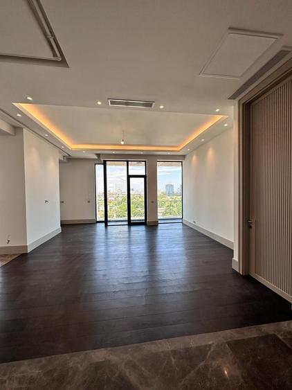 Penthouse 4 camere 102 The Address