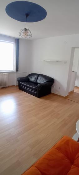 Apartament 3 camere confort unu Central -Medicina Mobilat Utilat loc parcare
