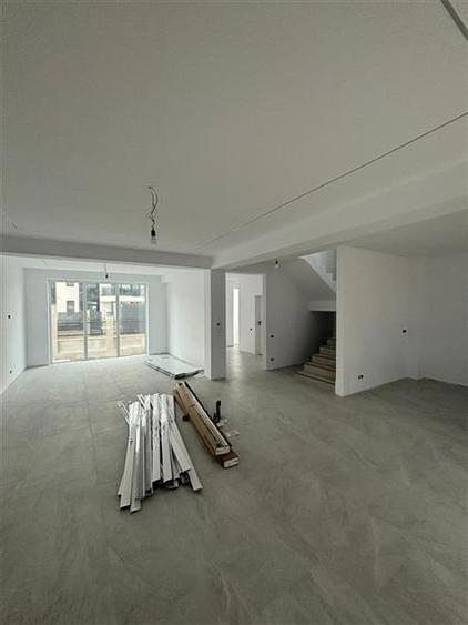 Casa Premium, 4 camere, 500 mp teren, toate utilitatile, Sanpetru-Harman