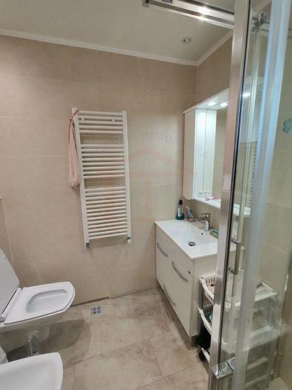 APARTAMENT DE VANZARE,3 CAMERE, 68.000 EURO