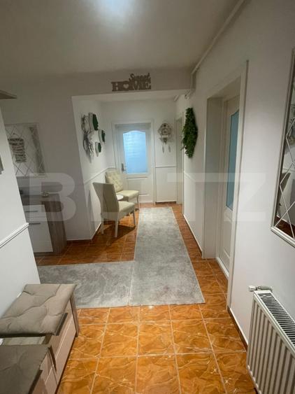 Apartament 3 camere, 88 mp, zona Reghin