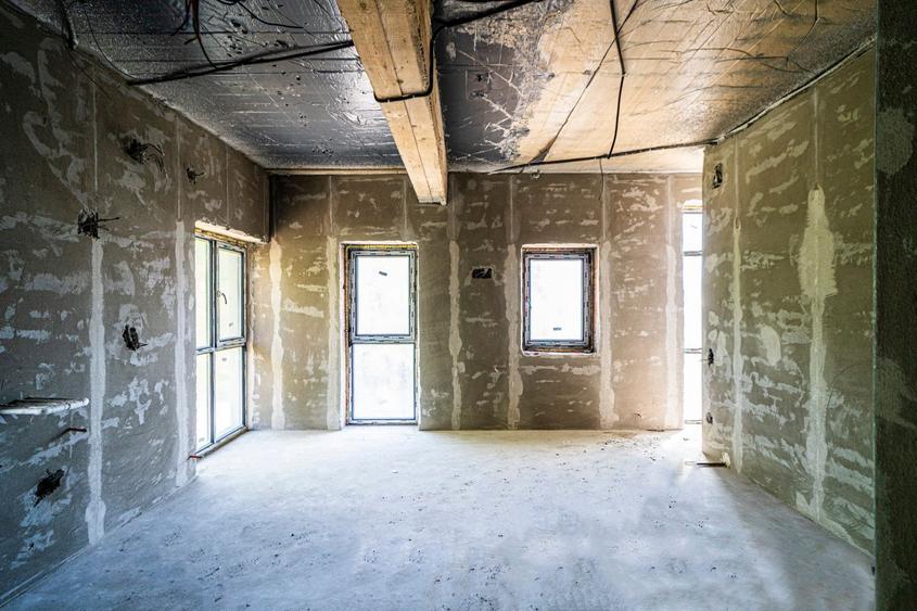 Apartament 3 cam., 2 bai, 2 balc., bloc nou, finisat la cheie, centrala termica