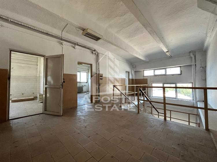 Spatiu pentru birouri240mp8 camere Zona Gai -Centura de Nord Arad