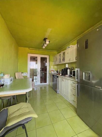 COMPLEX STUDENTESC - 4 CAM - DECOMANDAT - 2BAI -2BALCOANE - CENTRALA - SPATIOS -