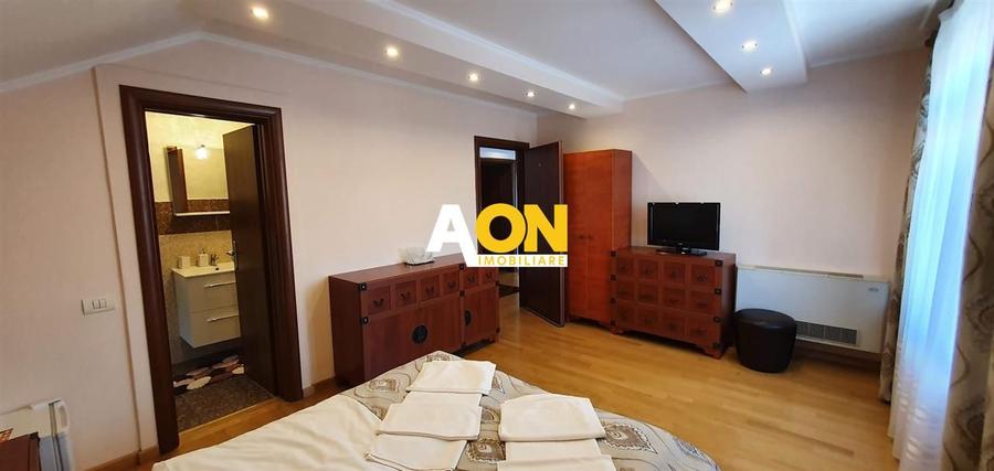 Casa 10 camere, ideala ca pensiune, zona Cetatii Alba Carolina