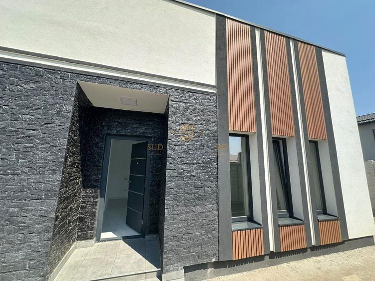 Casă individuală, 4 camere, teren 309 mp - Comuna Berceni