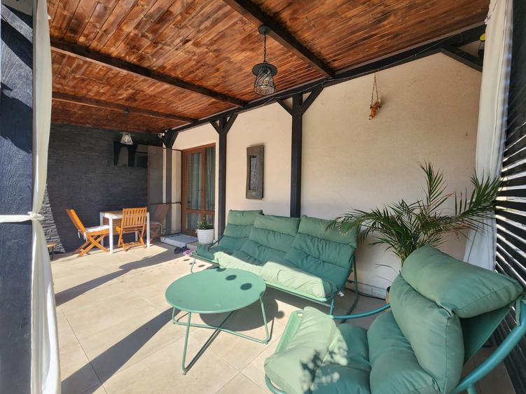 CASA DE VANZARE, 4 CAMERE, 2 BAI, 115 MP UTILI , NICOLINA-STRADA VECHE