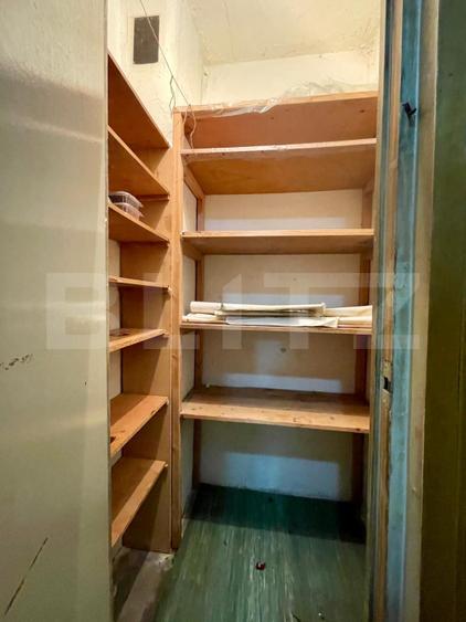 Apartament de vanzare, cu 2 camere, 52 mp, etaj 3, Dambu Pietros