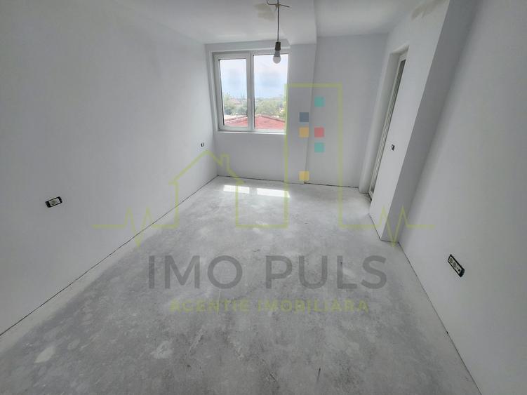 3 Camere. Lipovei. Bloc nou in oras. 2 Bai. Bucatarie separata