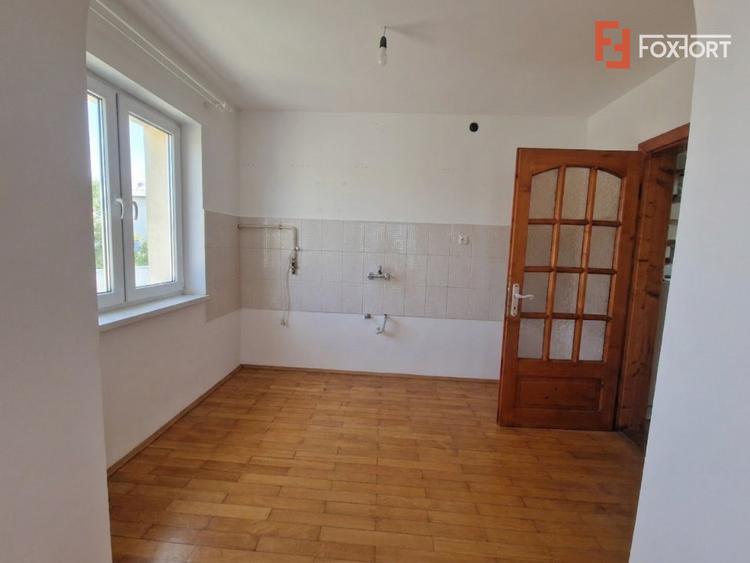 Casa individuala cocheta, cu 4 camere - Remetea Mare