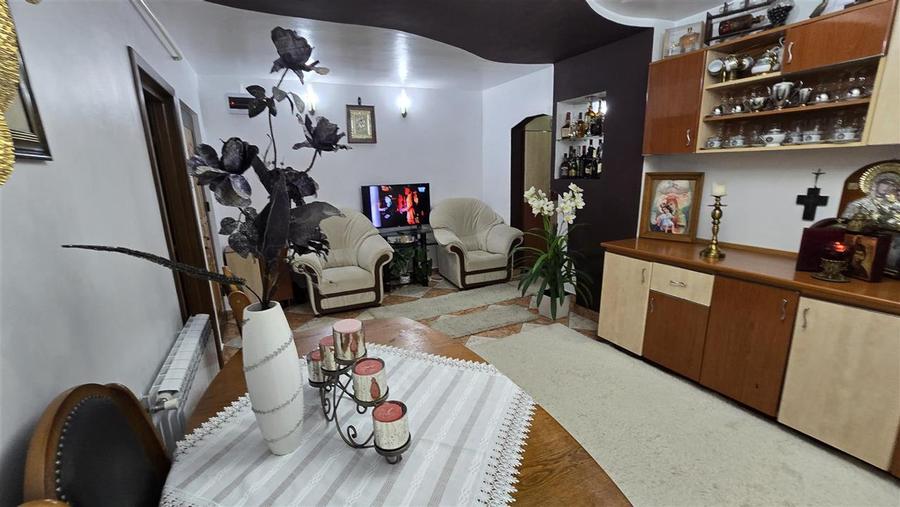 Apartament 3 camere - Suceava! De vanzare! Burdujeni!