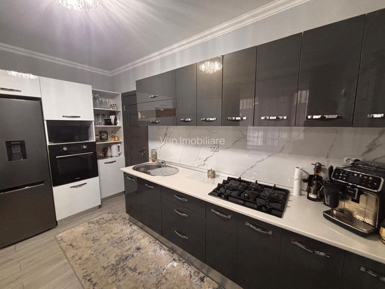 Apartament decomandat de vânzare – zonă centrală - 7