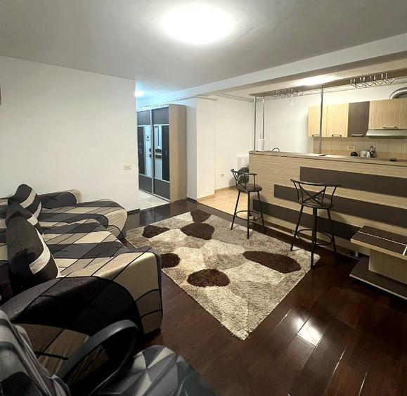 OCAZIE Garsonieră  38 mp | Ballroom | acces rapid la metrou | la cheie - 54900 E