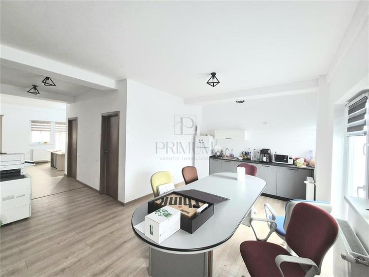 Spatiu birouri 4 camere cladire noua etaj 2 - Complexul Studentesc