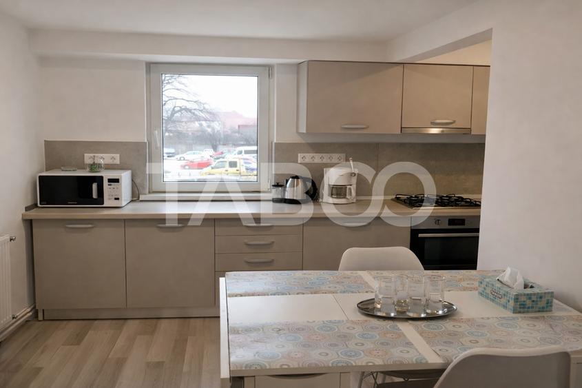 Apartament modern de inchiriat 3 camere etaj 1 Centru - Constitutiei