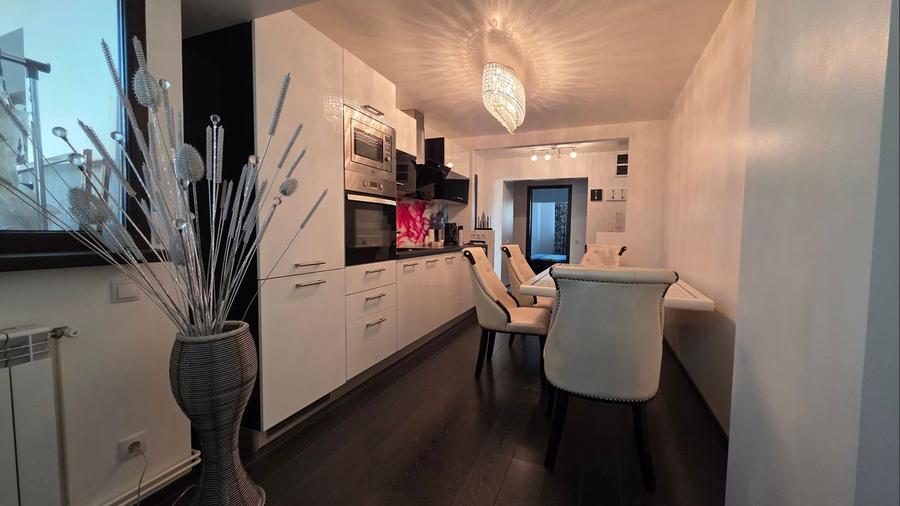 Apartament de lux complet mobilat