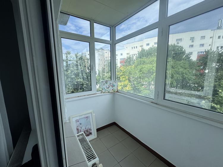 Tineretului - 2 camere - Renovat - Metrou - Parcare - Zona verde
