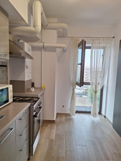 Particular închiriez garsonieră cu parcare subterană, Moghioros Park Residence