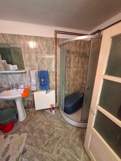 Casă la țară într-o zonă pitorească pe Valea Someșului.