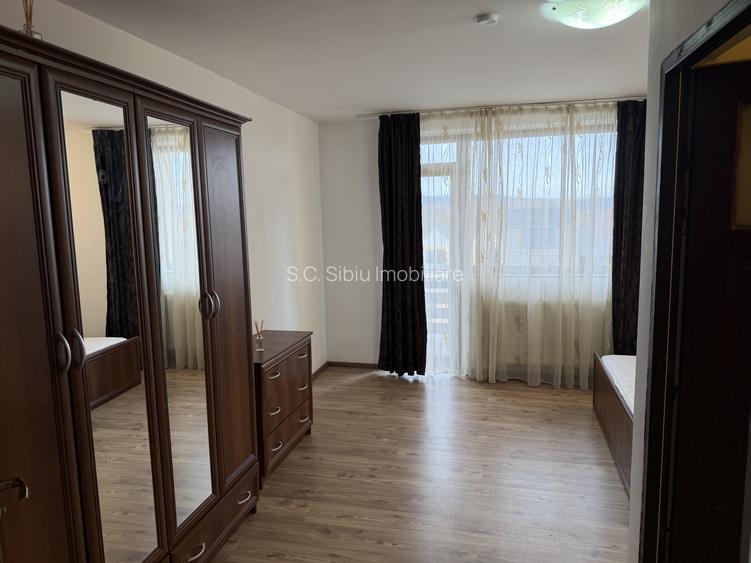 apartament spatios 3 camere două băii Shopping City - 3