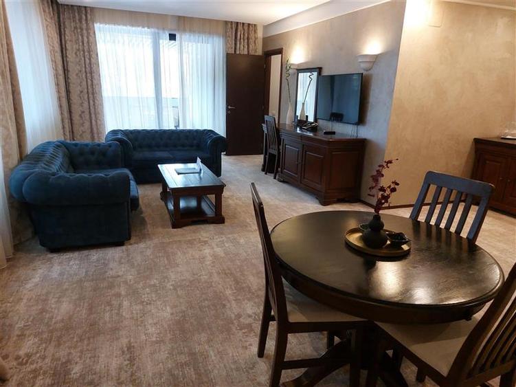 APARTAMENT 3 CAMERE, HOTEL ALPIN, POIANA BRASOV