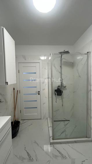 Apartament LUX , o camera/studio , 45mp, parcare, zona Parc Poligon