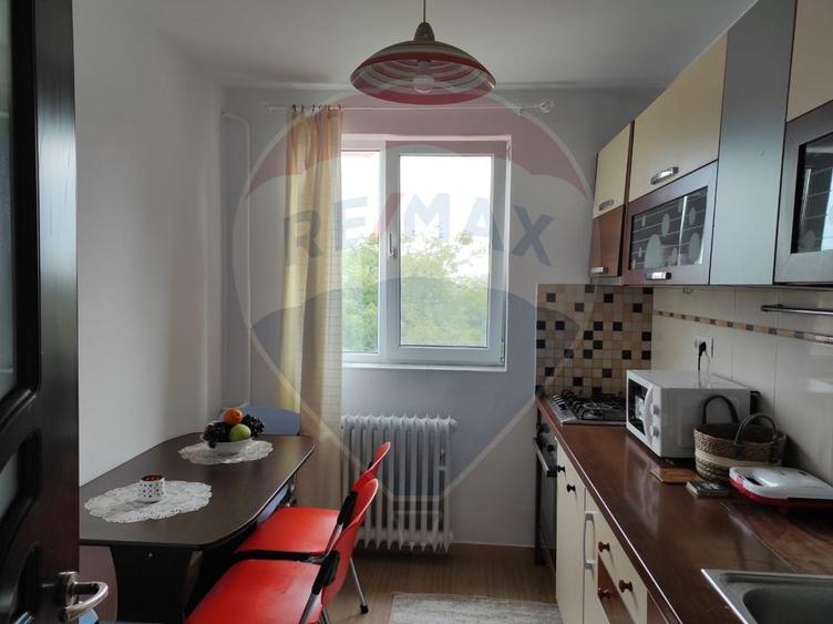 Apartament cu 2 camere de închiriat în zona City Park Mall
