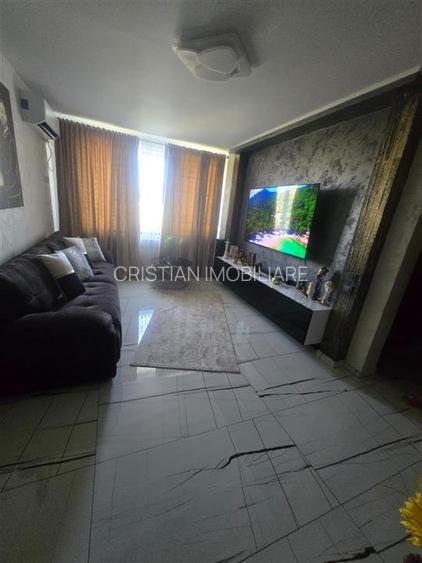 RATE! TOTUL NOU, RENOVAT 2025 2 camere, BINE POZITIONAT, Hipodrom - 2