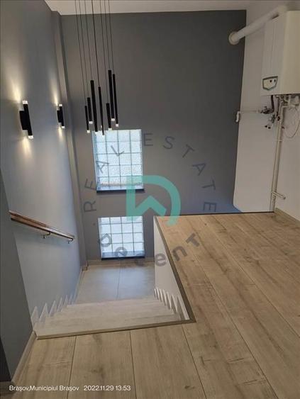 De vanzare casa/spatiu comercial, 130 mp, Nicopole, Brasov