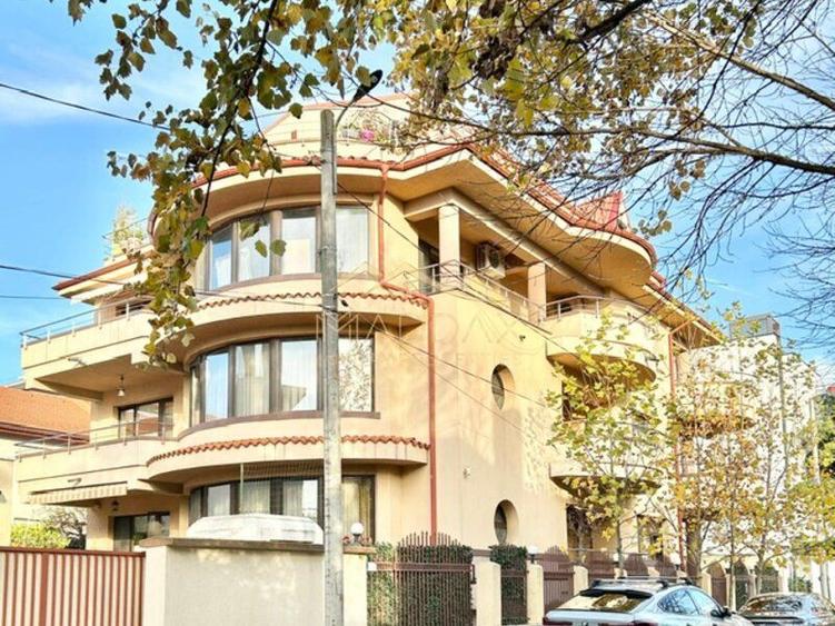 Apartament 3 camere in vila - 217MP *** I HERASTRAU I