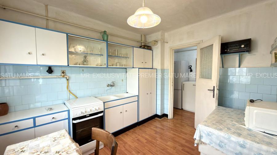 Apartament 3 camere MV1 Str. Gladiolei 6 Etaj III - Carei - - 4