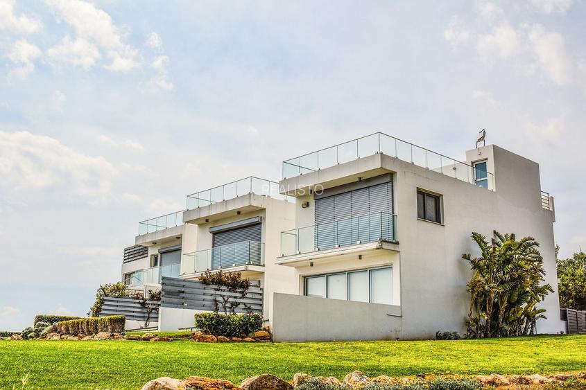 Teren dezvoltare imobiliara vile P+2  |  Zona Matei Millo - 7