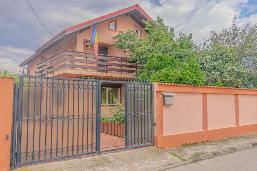 Casă individuala mobilata integral, garsonieră pentru bunici  și curte amenajată