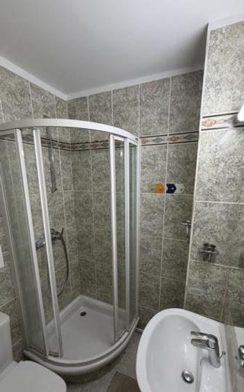 Apartament 3 camere | Zona Mall Vitan | Centrala proprie | Loc de parcare inclus