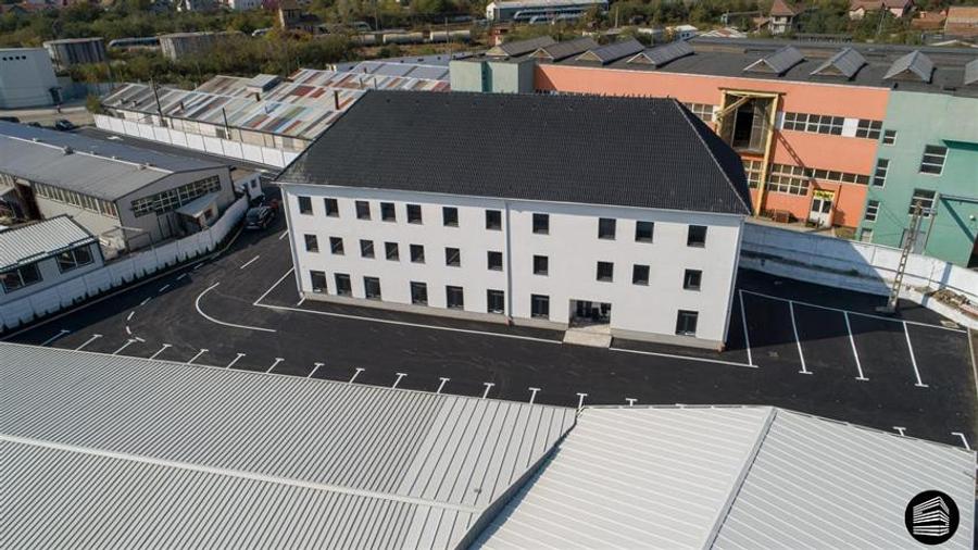 Spatiu de birouri 1200 mp Zona Vasile Aron