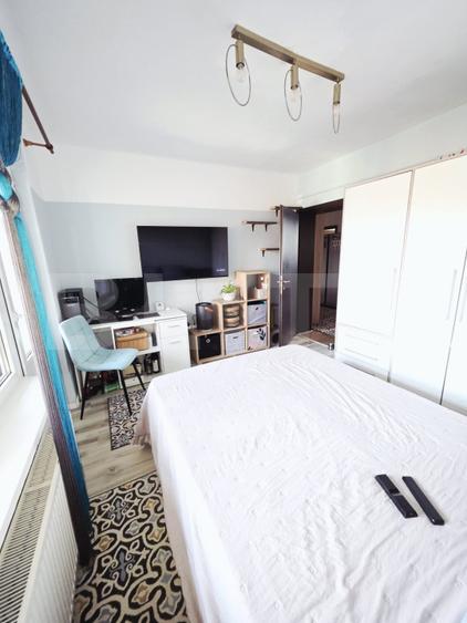 Apartament 3 camere, decomandat 64.20 mp, zona 1 Mai - Insula