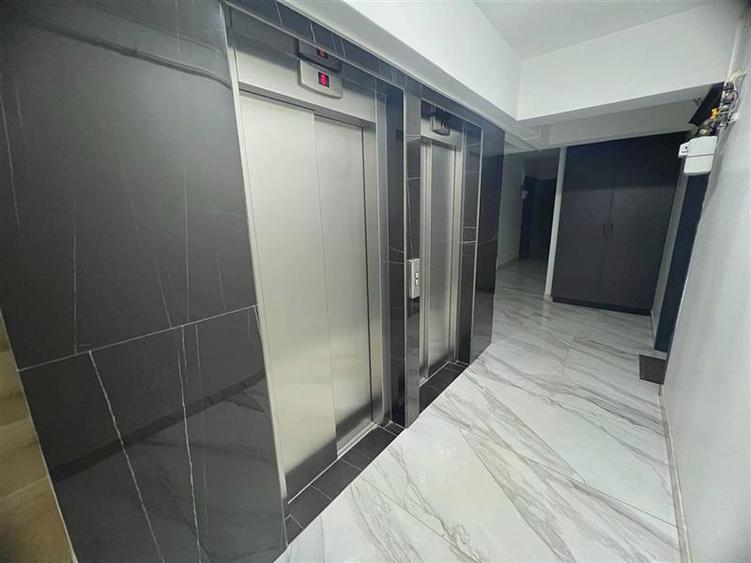 Apartament INTABULAT in Tatarasi: 4 camere, 93 mp, parcare inclusa