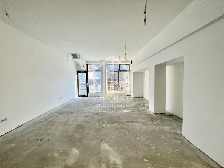 Spatiu comercial cu 8 camere, 5 bai, terasa - zona Centrala