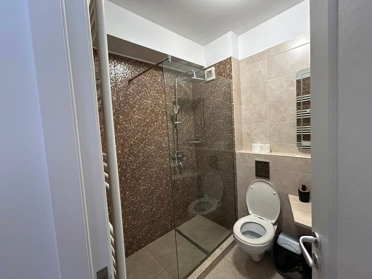 Apartament 2 camere Mamaia zona hotel Opera 350 euro