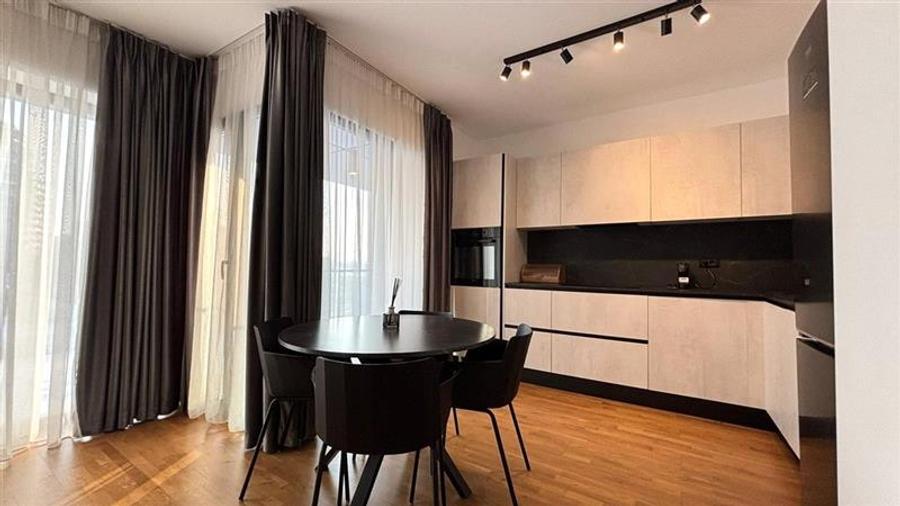 APARTAMENT 2 CAMERE LUMINOS / MOBILAT, UTILAT / BANEASA