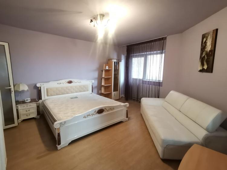Studio mobilat,utilat cu centrala pe gaz
