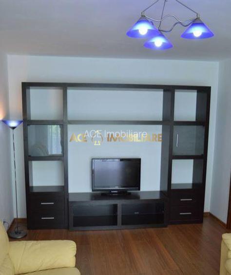 3 Camere de inchiriat | Titan | Metrou | Mobilat