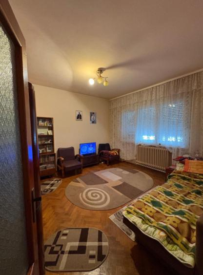 Casă Spațioasă D+P+1 | 270 mp | La 5 Minute de Centrul Vechi