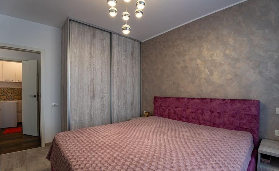 Apartament 3 camere mobilat si utilat modern intrare Racadau